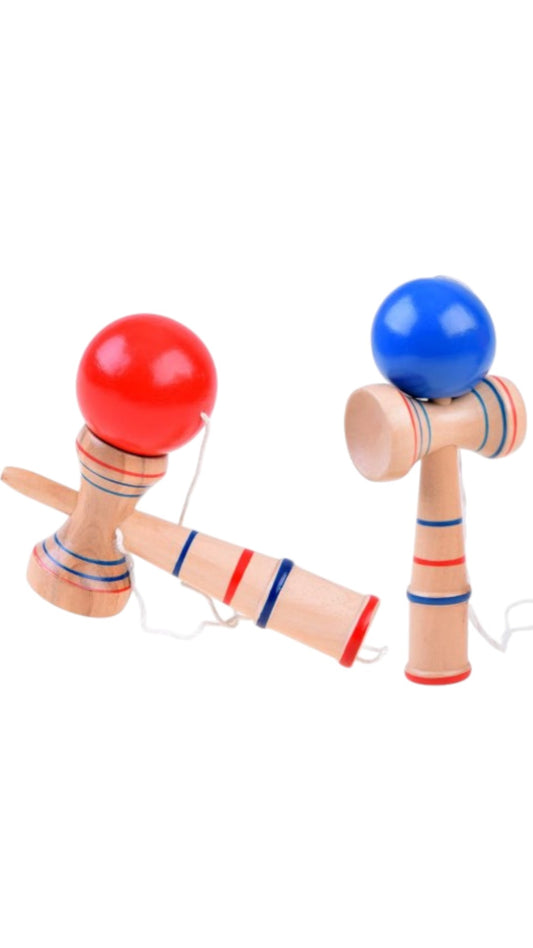 Joc de indemanare Kendama Knight, lemn fag, natur, 18cm